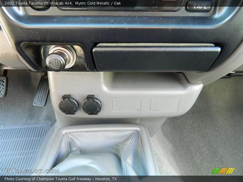 Mystic Gold Metallic / Oak 2002 Toyota Tacoma V6 Xtracab 4x4