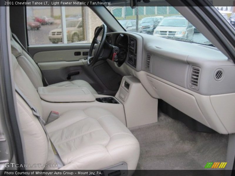 Light Pewter Metallic / Tan/Neutral 2001 Chevrolet Tahoe LT