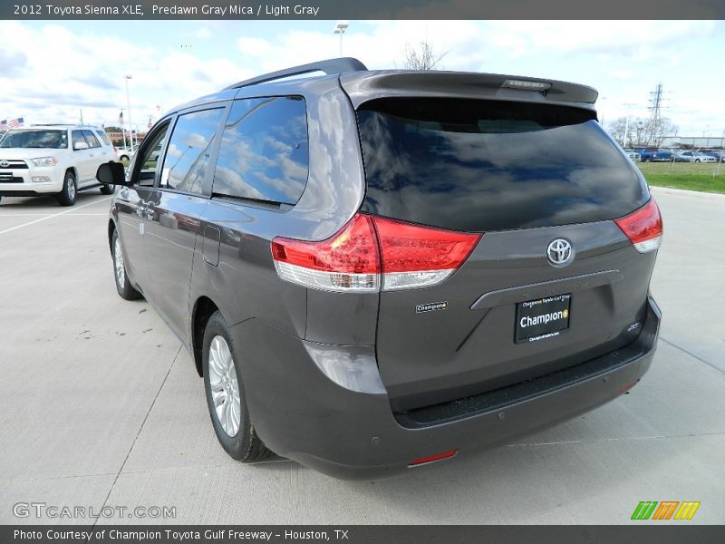 Predawn Gray Mica / Light Gray 2012 Toyota Sienna XLE