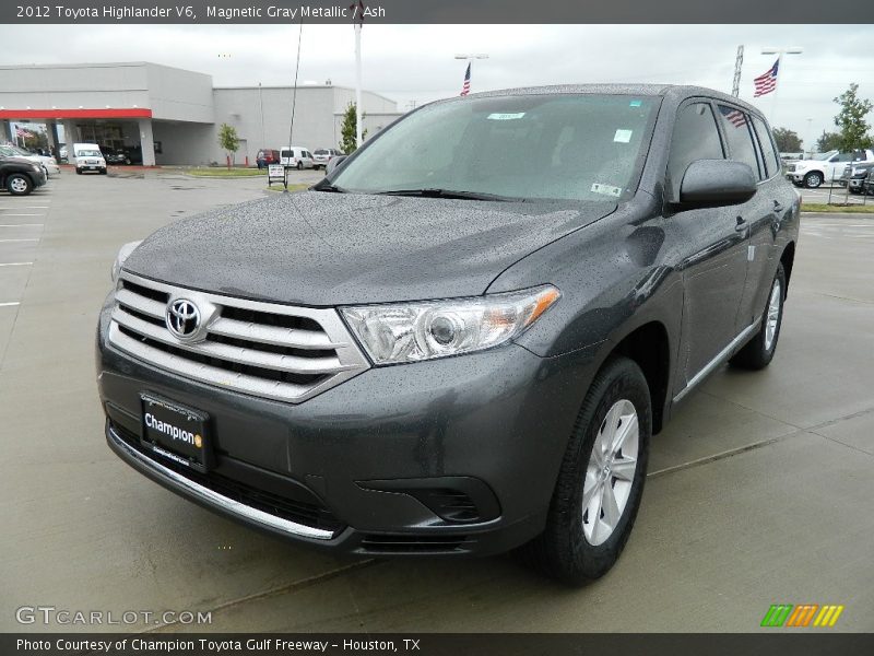 Magnetic Gray Metallic / Ash 2012 Toyota Highlander V6