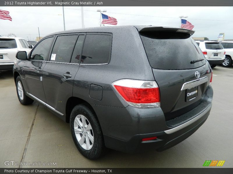 Magnetic Gray Metallic / Ash 2012 Toyota Highlander V6