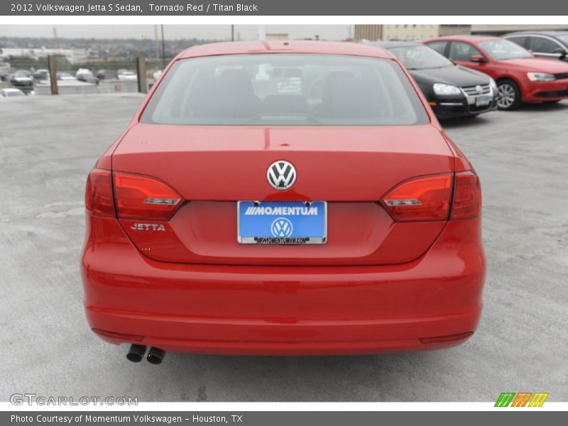 Tornado Red / Titan Black 2012 Volkswagen Jetta S Sedan