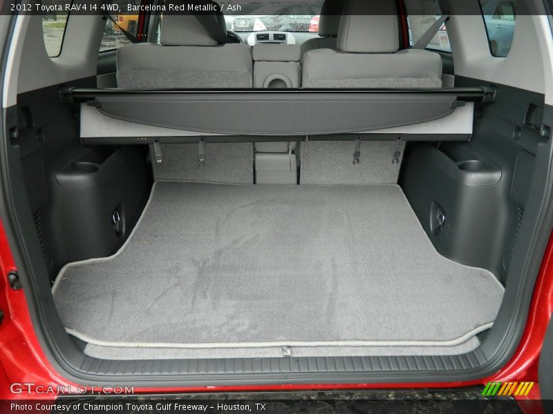  2012 RAV4 I4 4WD Trunk