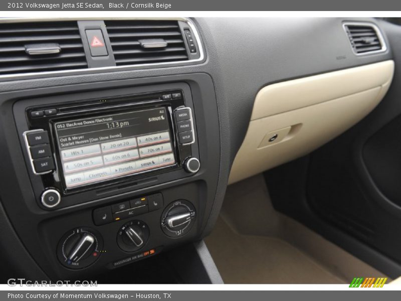 Black / Cornsilk Beige 2012 Volkswagen Jetta SE Sedan