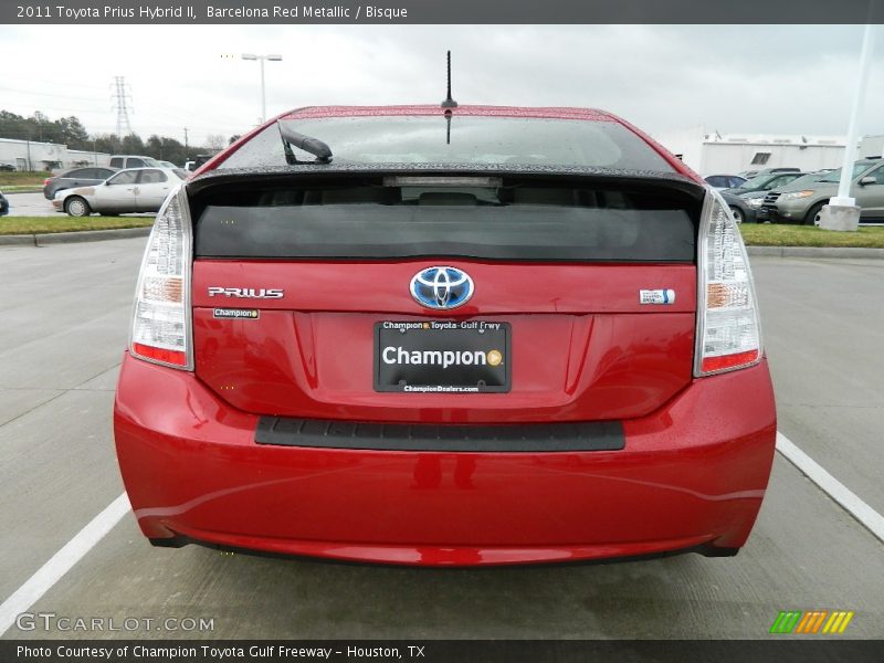 Barcelona Red Metallic / Bisque 2011 Toyota Prius Hybrid II