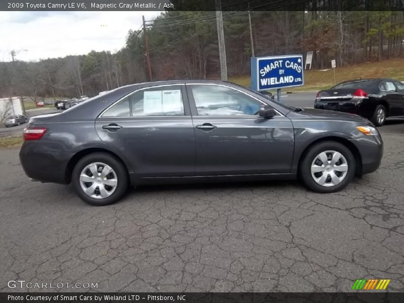 Magnetic Gray Metallic / Ash 2009 Toyota Camry LE V6