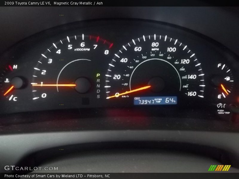 Magnetic Gray Metallic / Ash 2009 Toyota Camry LE V6