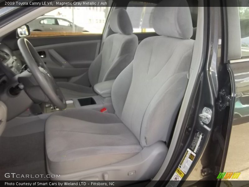 Magnetic Gray Metallic / Ash 2009 Toyota Camry LE V6