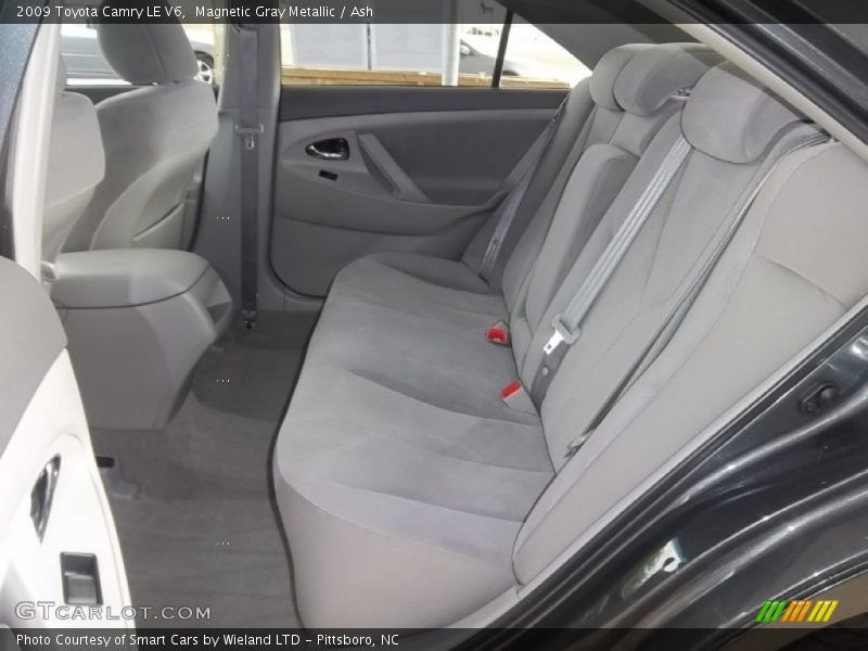 Magnetic Gray Metallic / Ash 2009 Toyota Camry LE V6