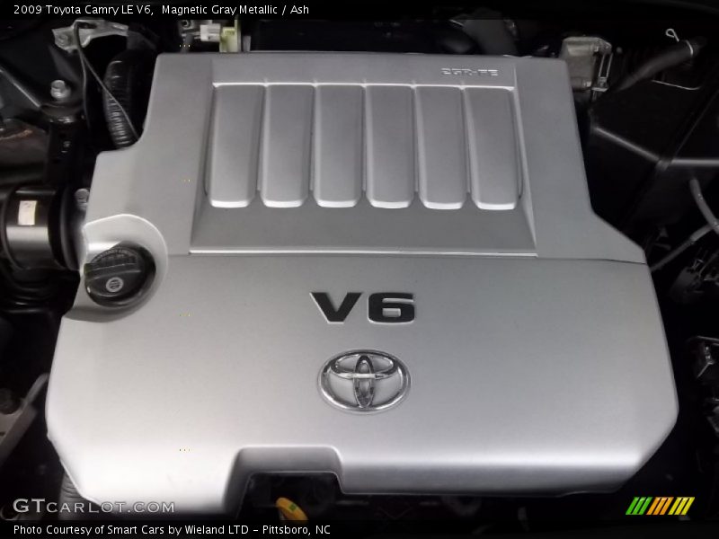 Magnetic Gray Metallic / Ash 2009 Toyota Camry LE V6