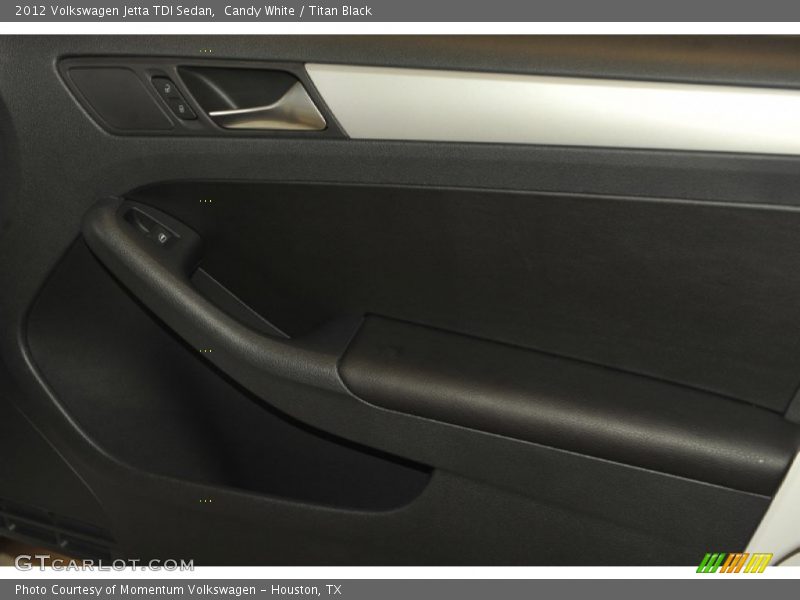Candy White / Titan Black 2012 Volkswagen Jetta TDI Sedan