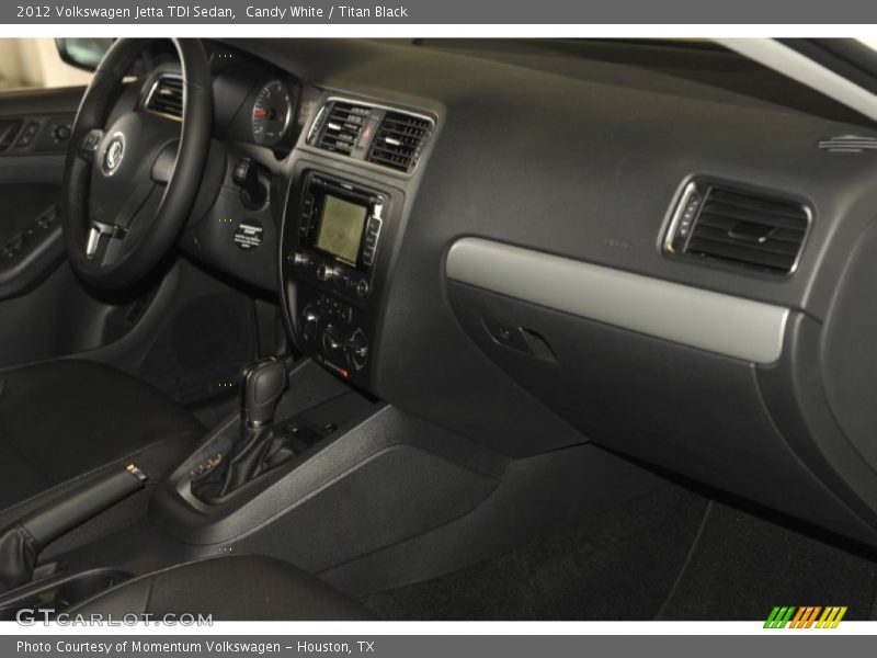 Candy White / Titan Black 2012 Volkswagen Jetta TDI Sedan
