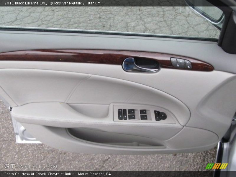 Quicksilver Metallic / Titanium 2011 Buick Lucerne CXL