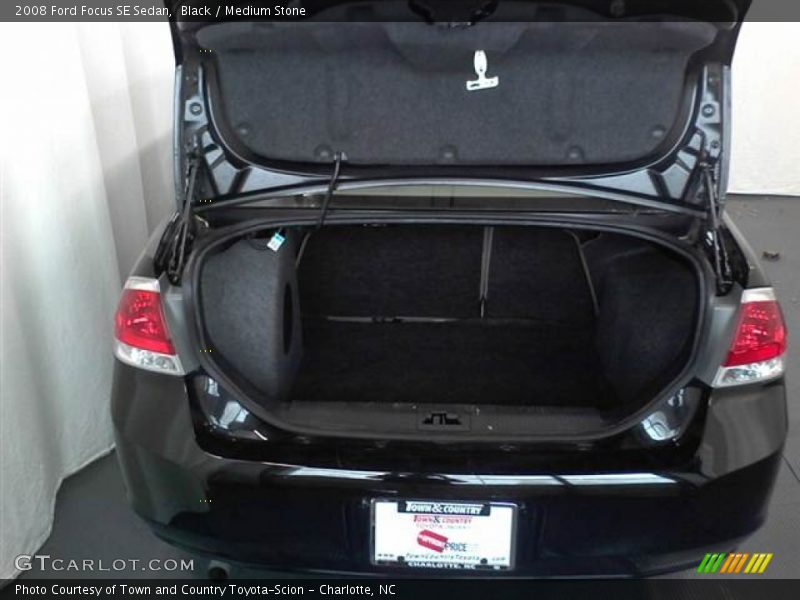 Black / Medium Stone 2008 Ford Focus SE Sedan