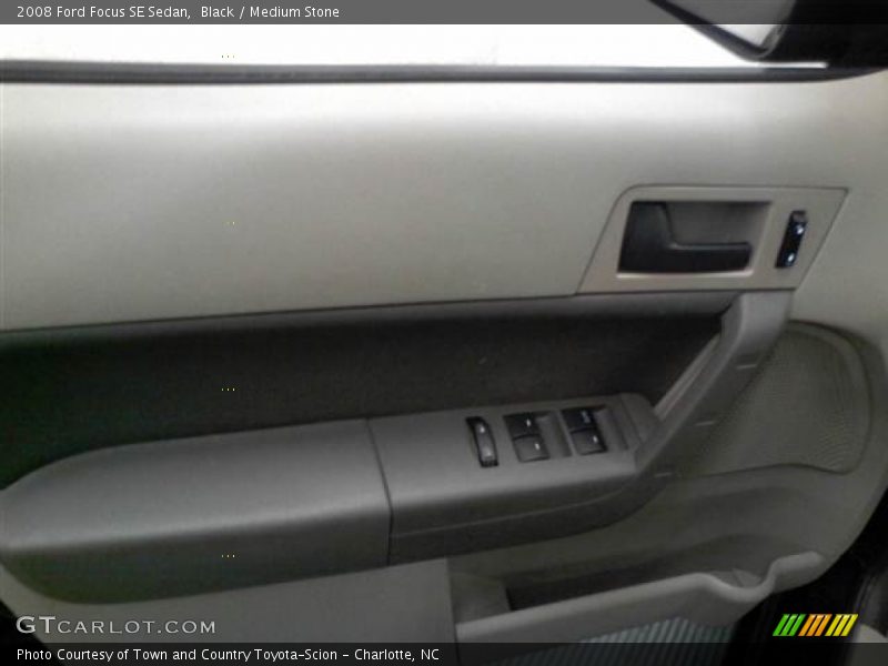 Black / Medium Stone 2008 Ford Focus SE Sedan