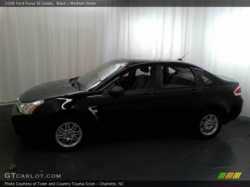 Black / Medium Stone 2008 Ford Focus SE Sedan