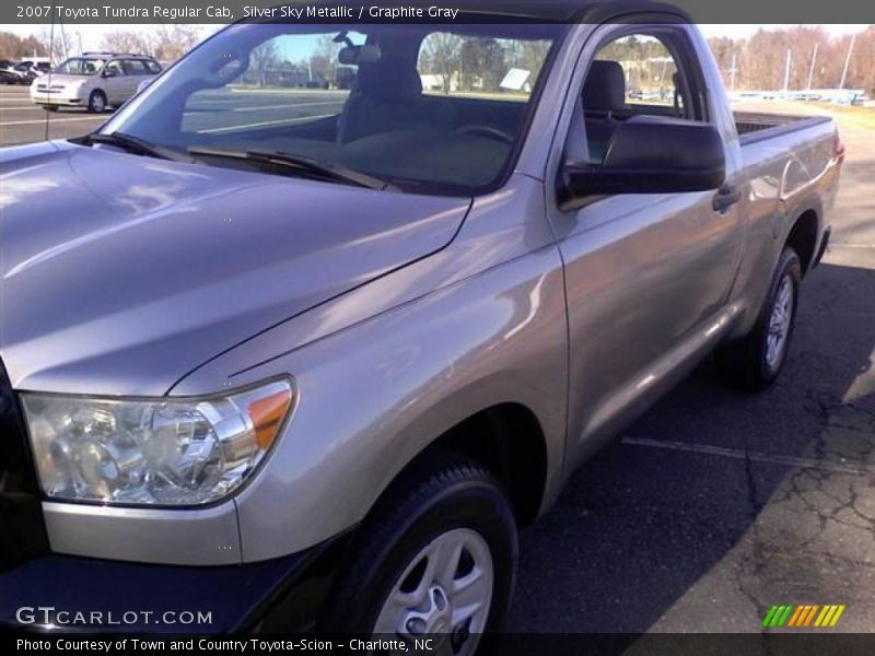 Silver Sky Metallic / Graphite Gray 2007 Toyota Tundra Regular Cab