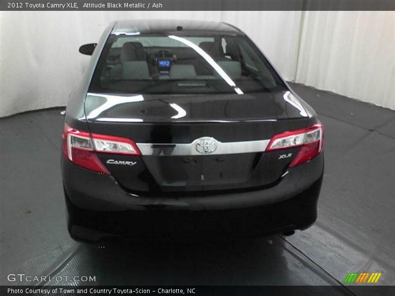 Attitude Black Metallic / Ash 2012 Toyota Camry XLE