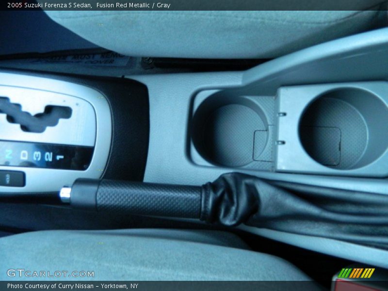 Fusion Red Metallic / Gray 2005 Suzuki Forenza S Sedan