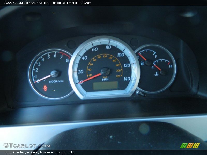 Fusion Red Metallic / Gray 2005 Suzuki Forenza S Sedan