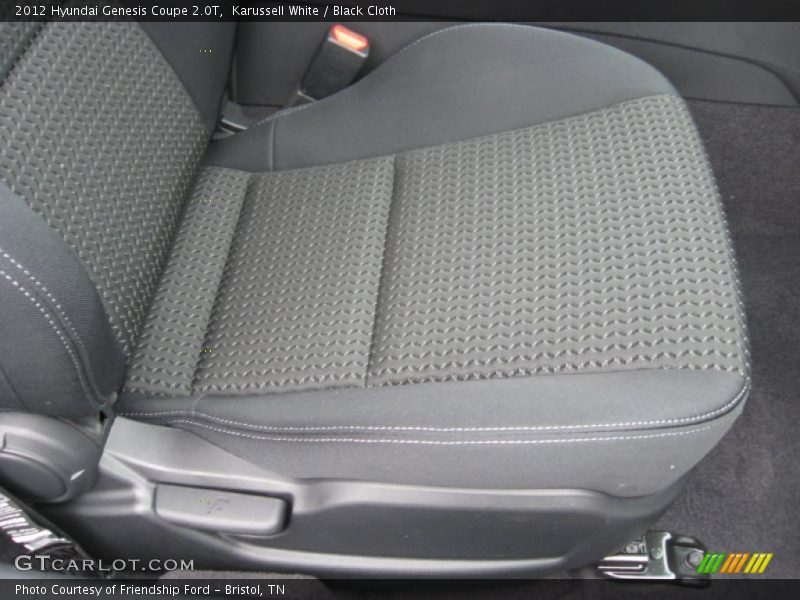 Karussell White / Black Cloth 2012 Hyundai Genesis Coupe 2.0T