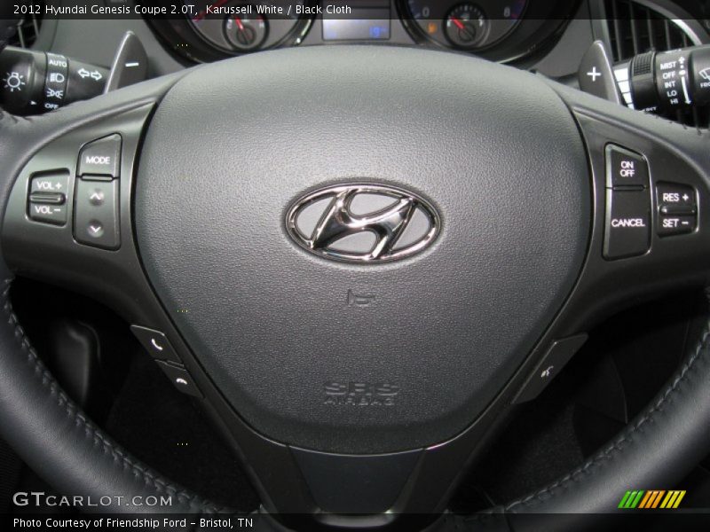 Karussell White / Black Cloth 2012 Hyundai Genesis Coupe 2.0T