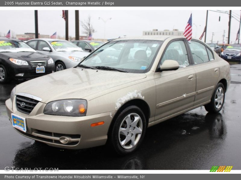 Champagne Metallic / Beige 2005 Hyundai Elantra GLS Sedan