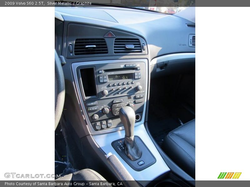Silver Metallic / Graphite 2009 Volvo S60 2.5T