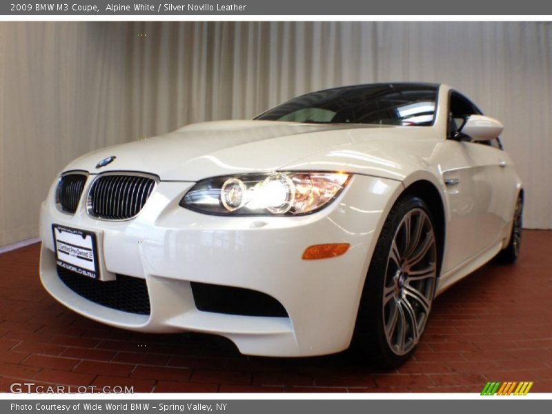 Alpine White / Silver Novillo Leather 2009 BMW M3 Coupe