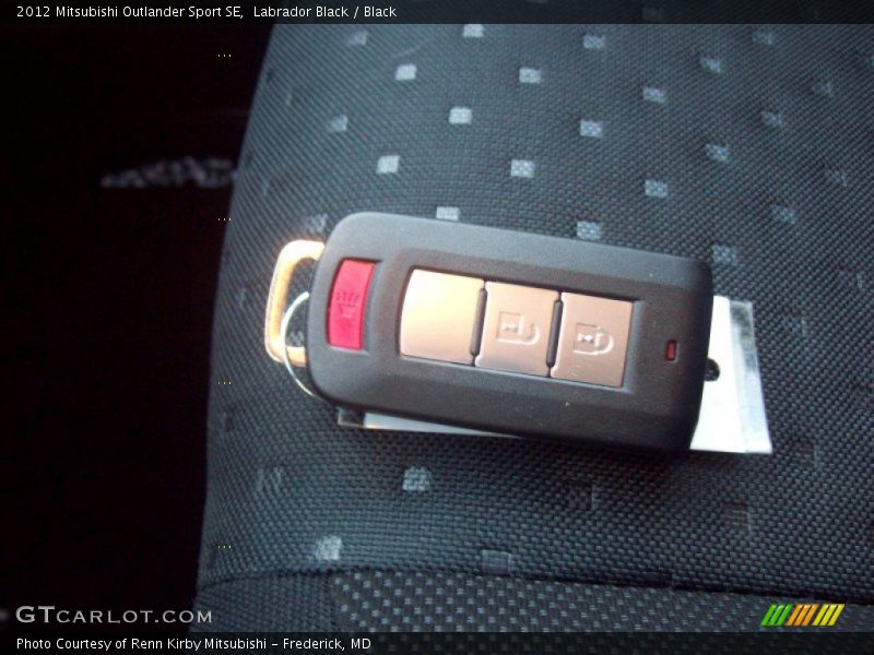 Labrador Black / Black 2012 Mitsubishi Outlander Sport SE
