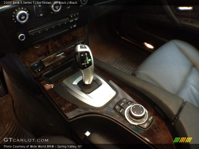 Jet Black / Black 2009 BMW 5 Series 528xi Sedan