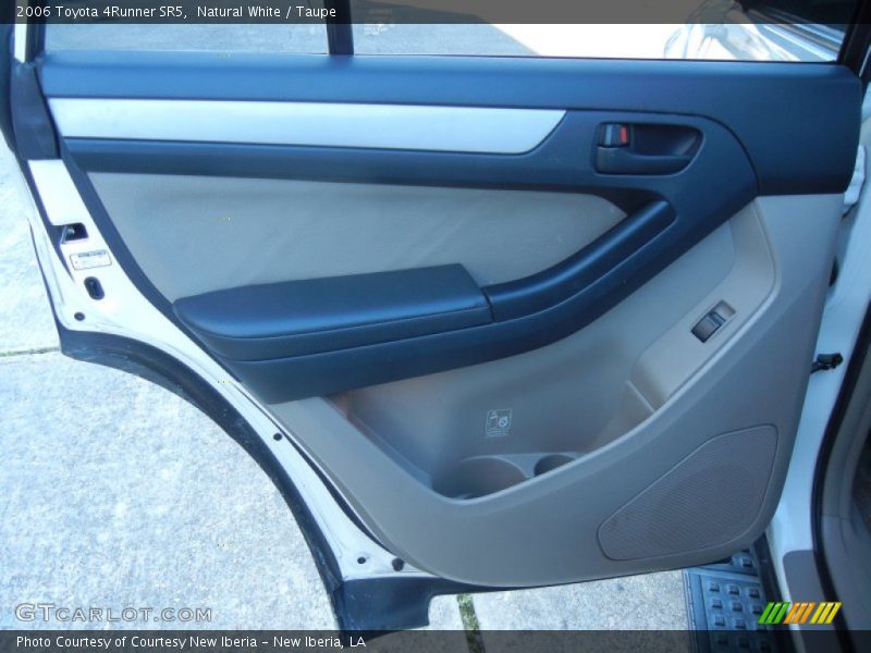 Natural White / Taupe 2006 Toyota 4Runner SR5