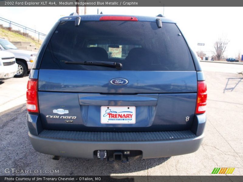Medium Wedgewood Blue Metallic / Graphite 2002 Ford Explorer XLT 4x4