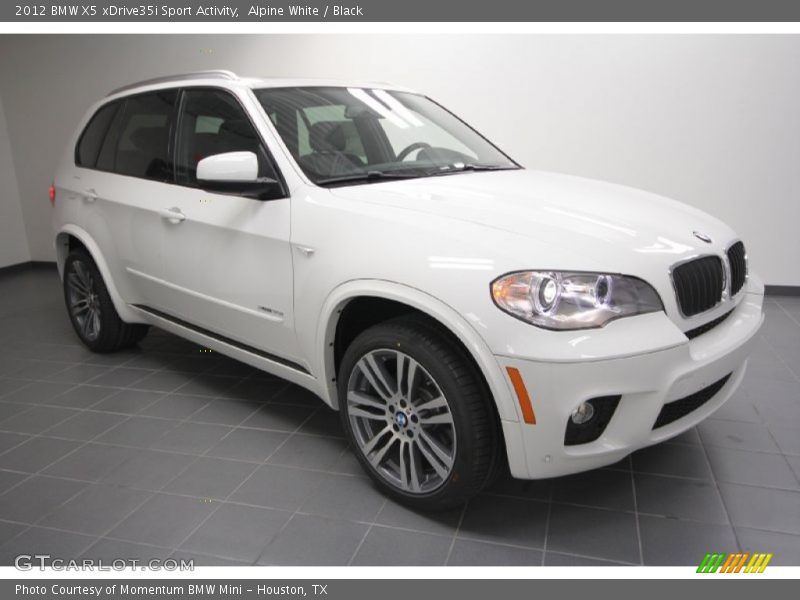 Front 3/4 View of 2012 X5 xDrive35i Sport Activity
