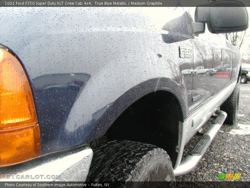 True Blue Metallic / Medium Graphite 2001 Ford F350 Super Duty XLT Crew Cab 4x4