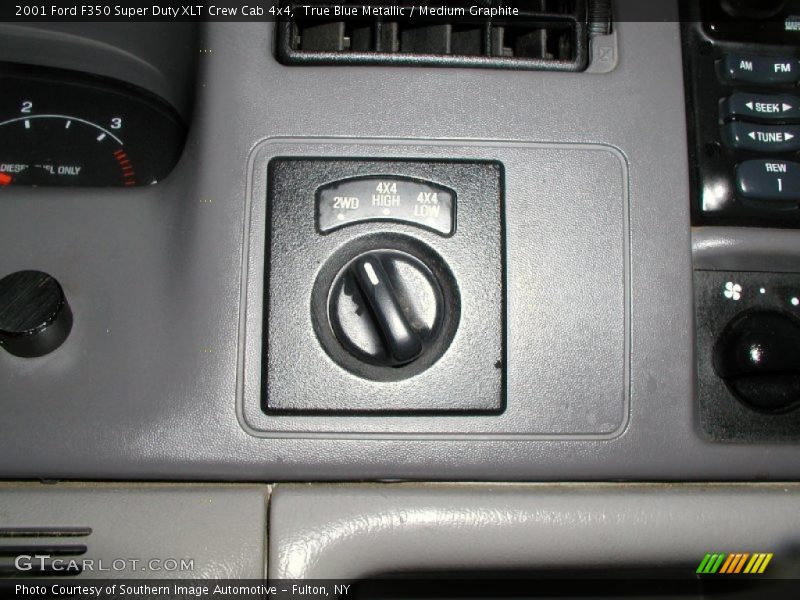 True Blue Metallic / Medium Graphite 2001 Ford F350 Super Duty XLT Crew Cab 4x4