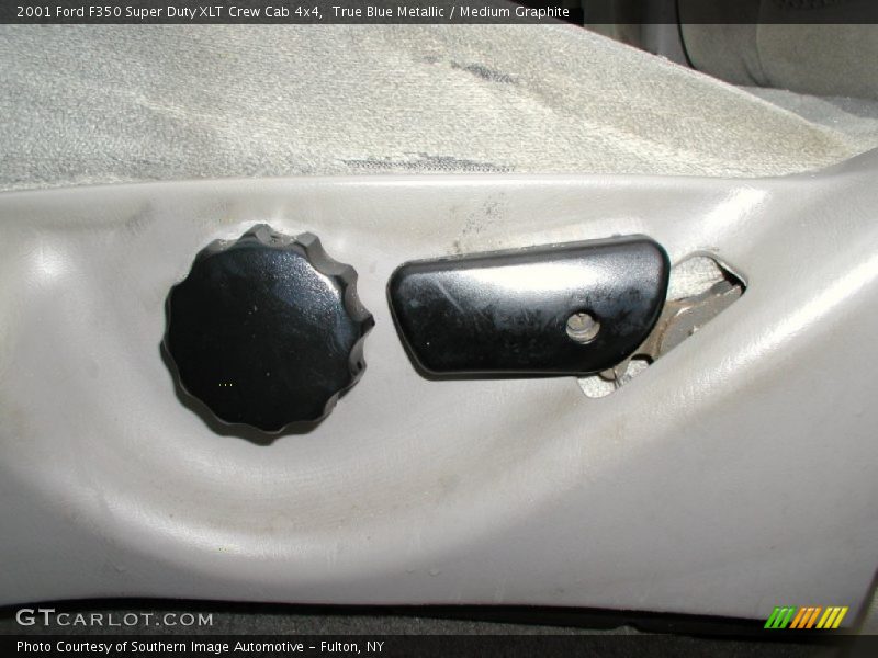 True Blue Metallic / Medium Graphite 2001 Ford F350 Super Duty XLT Crew Cab 4x4