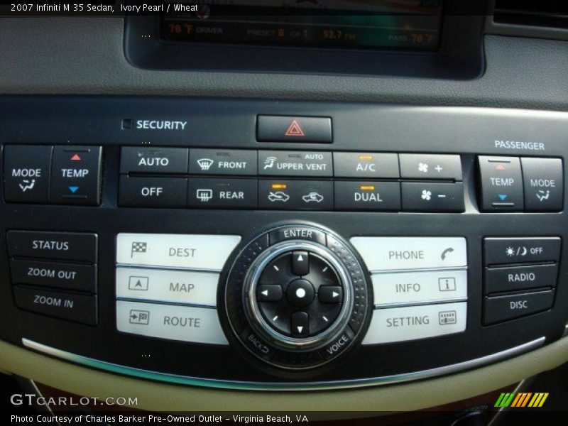 Controls of 2007 M 35 Sedan