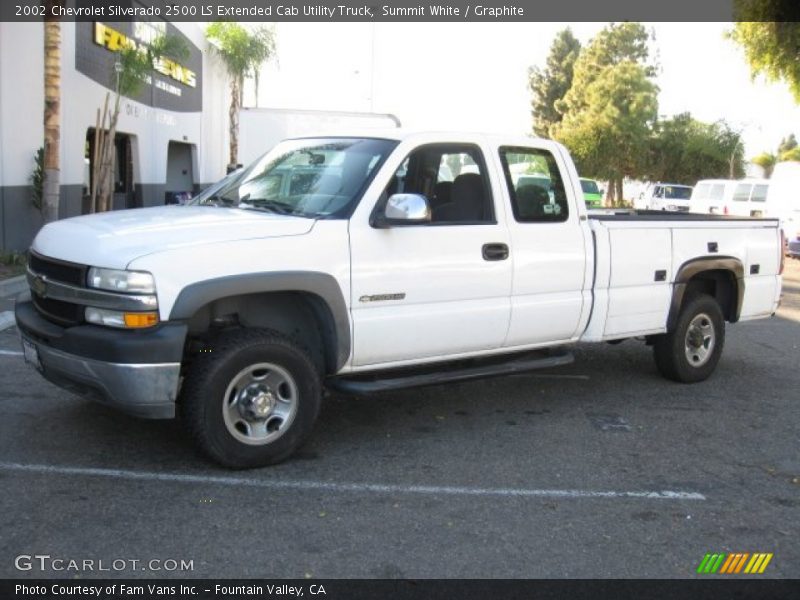 Summit White / Graphite 2002 Chevrolet Silverado 2500 LS Extended Cab Utility Truck