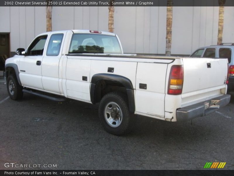 Summit White / Graphite 2002 Chevrolet Silverado 2500 LS Extended Cab Utility Truck