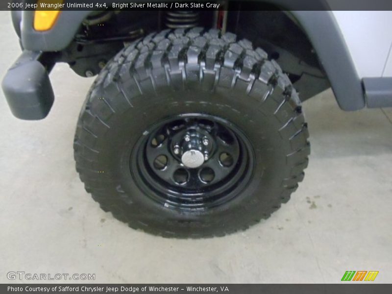 Bright Silver Metallic / Dark Slate Gray 2006 Jeep Wrangler Unlimited 4x4