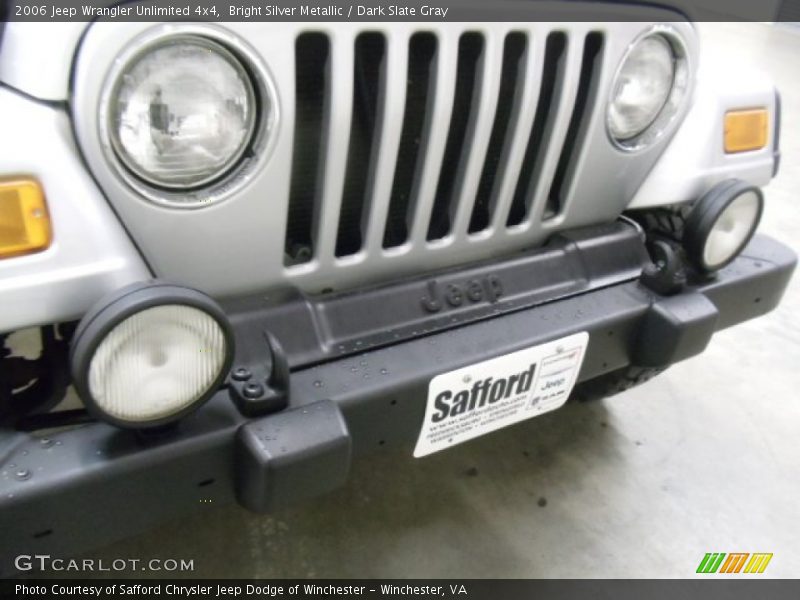 Bright Silver Metallic / Dark Slate Gray 2006 Jeep Wrangler Unlimited 4x4