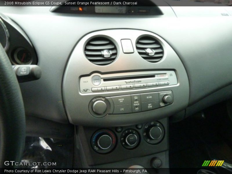 Controls of 2008 Eclipse GS Coupe