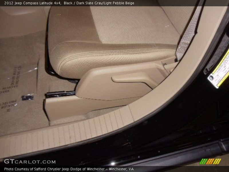 Black / Dark Slate Gray/Light Pebble Beige 2012 Jeep Compass Latitude 4x4