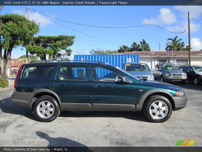 Cypress Green Metallic / Taupe/Light Taupe 2002 Volvo V70 2.4T XC AWD Wagon