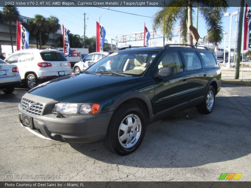 Cypress Green Metallic / Taupe/Light Taupe 2002 Volvo V70 2.4T XC AWD Wagon