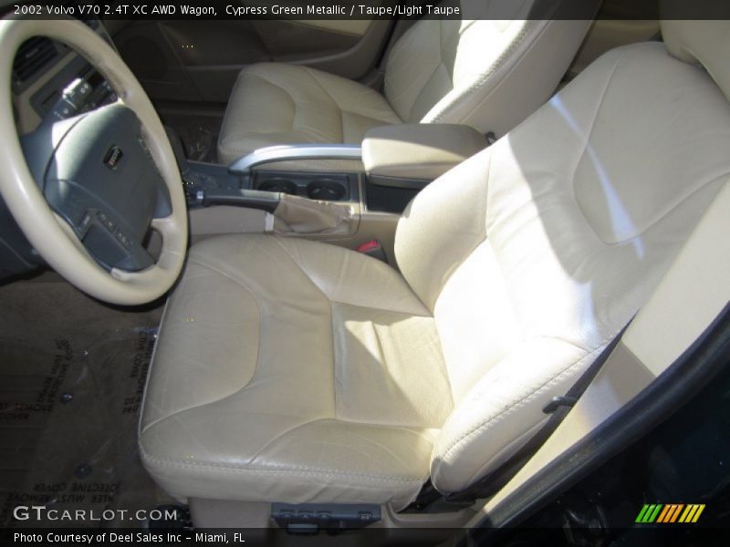 Cypress Green Metallic / Taupe/Light Taupe 2002 Volvo V70 2.4T XC AWD Wagon