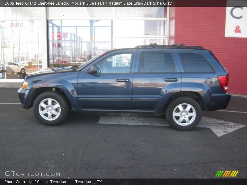 Modern Blue Pearl / Medium Slate Gray/Dark Slate Gray 2009 Jeep Grand Cherokee Laredo