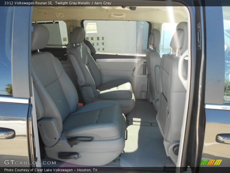 Twilight Gray Metallic / Aero Gray 2012 Volkswagen Routan SE
