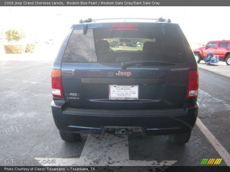 Modern Blue Pearl / Medium Slate Gray/Dark Slate Gray 2009 Jeep Grand Cherokee Laredo